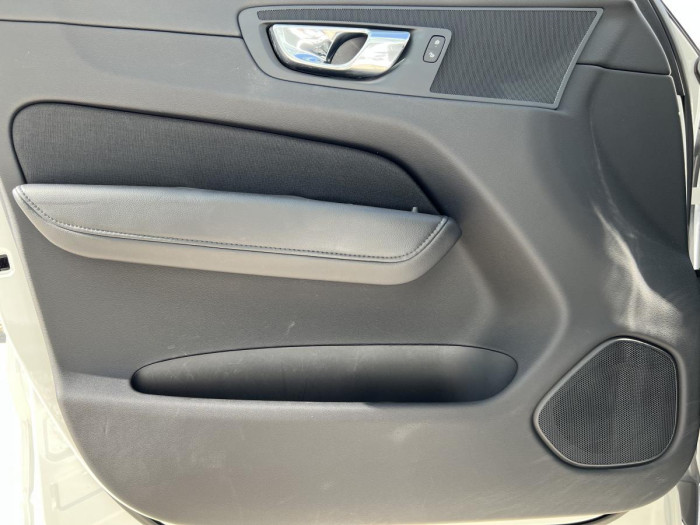 Volvo XC60 B4 AWD MOMENTUM Aut 1.maj. 2.0 Momentum