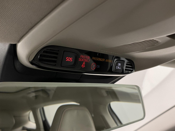 Volvo V40 CC D3 MOMENTUM OCEAN RACE 2.0 d CC CC Momentum