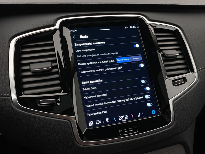 Volvo XC90 B5 AWD BRIGHT ULT. REZERVACE