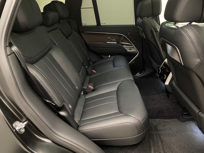 Land Rover Range Rover P530 AUTOBIOGRAPHY SWB