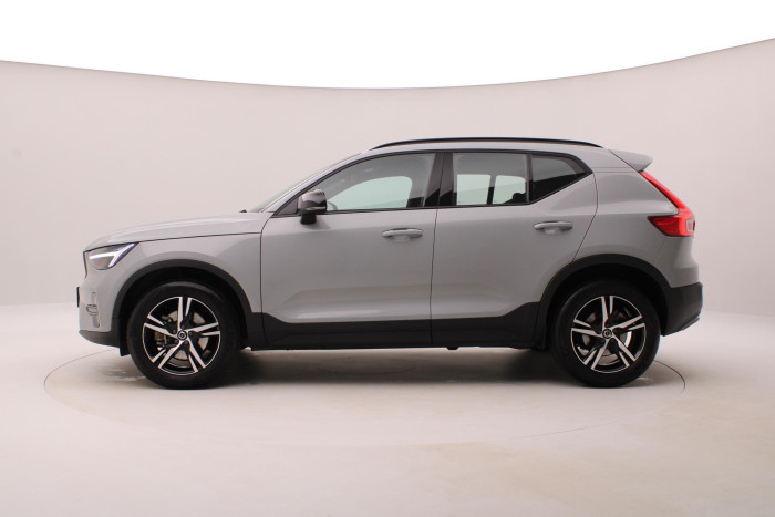 Volvo XC40 B3 DARK PLUS AUT CZ