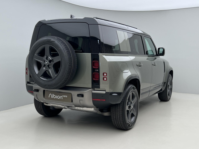 Land Rover Defender 110 D300 X-DYNAMIC SE AWD AUT 3.0 d Dynamic SE