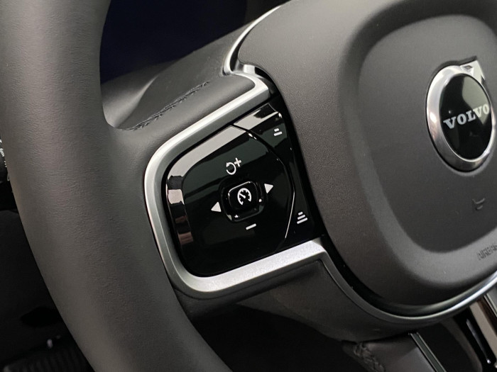 Volvo XC60 T6 AWD AUT DARK ULTRA