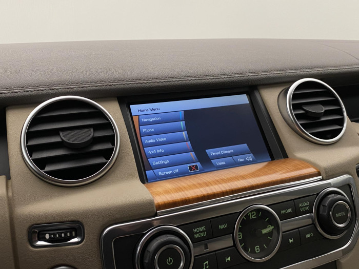 Land Rover Discovery SDV6 HSE AWD AUT CZ