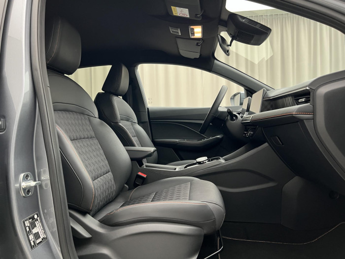 MG MG3 EXCLUSIVE HYBRID+ AUT CZ 1.maj 1.5 Exclusive