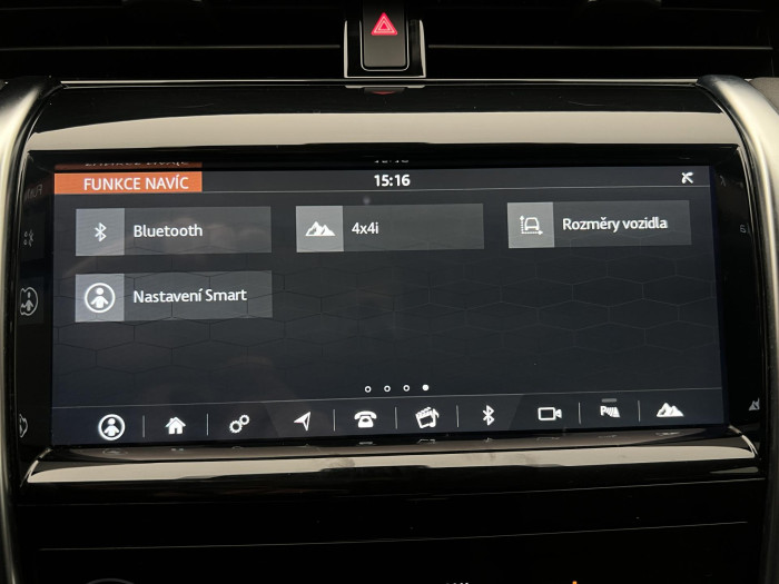 Land Rover Discovery Sport 2.0 TD4 AWD AUT CZ 2.0 TD