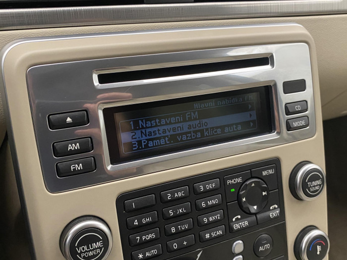 Volvo XC70 D5 AWD SUMMUM AUT CZ 2.4 d Summum