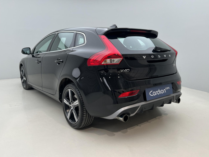 Volvo V40 D3 MOMENTUM AUT CZ 2.0 d Momentum