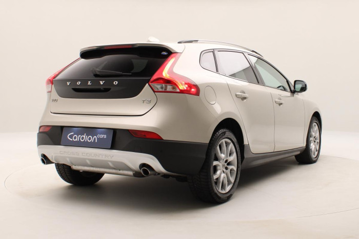 Volvo V40 CC T3 INSCRIPTION REZERVACE 1.5 CC CC