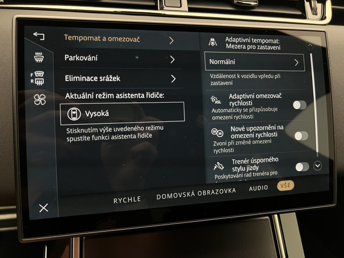 Land Rover Range Rover Evoque D200 DYNAMIC SE AWD Aut 2.0 d Dynamic SE