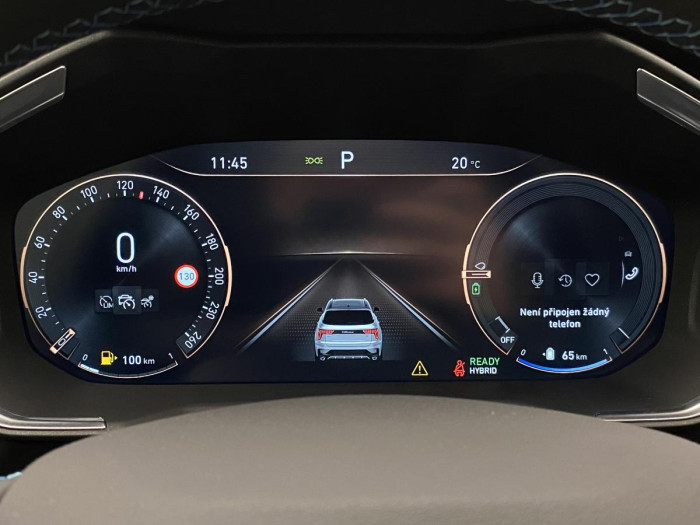 Lynk & Co 01 PHEV DCT AUT REZERVACE