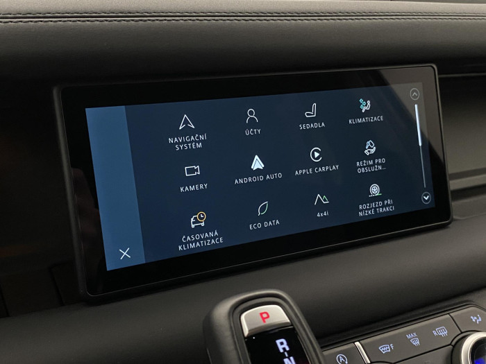 Land Rover Defender D300 SE AWD AUT CZ REZERVACE 3.0 d SE