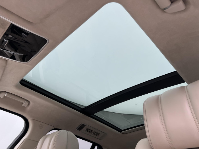 Land Rover Range Rover 4.4 SDV8 AUTOBIOGRAPHY AWD AUT