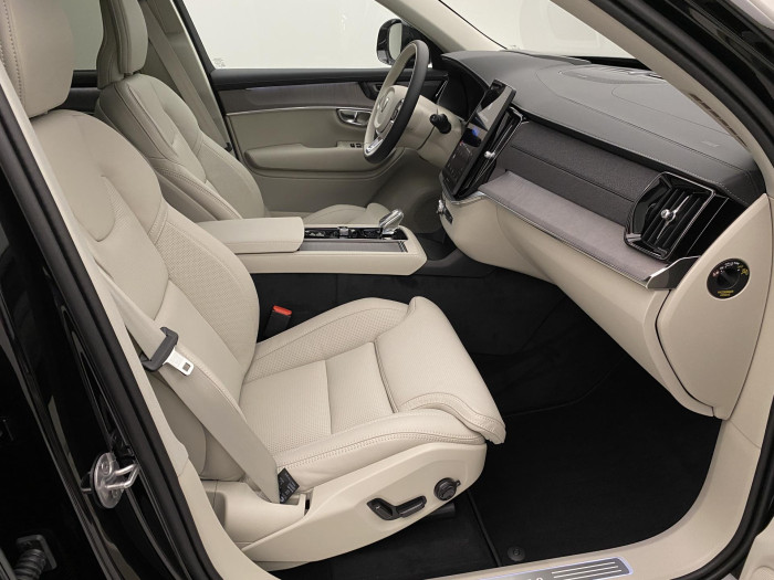 Volvo XC90 B5 AWD AUT BRIGHT PLUS 7míst