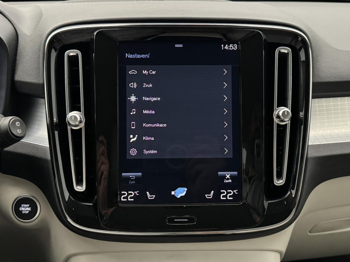 Volvo XC40 T3 MOMENTUM CZ 1.5 Momentum