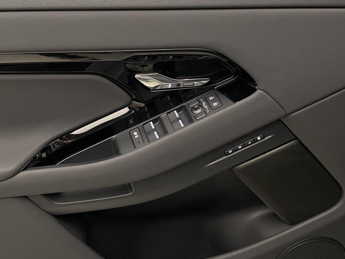 Land Rover Range Rover Evoque P270e DYNAMIC SE AWD AUT 1.5 Dynamic SE