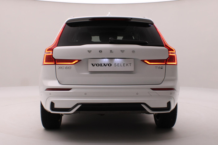 Volvo XC60 T6 AWD PLUG-IN DARK PLUS AUT