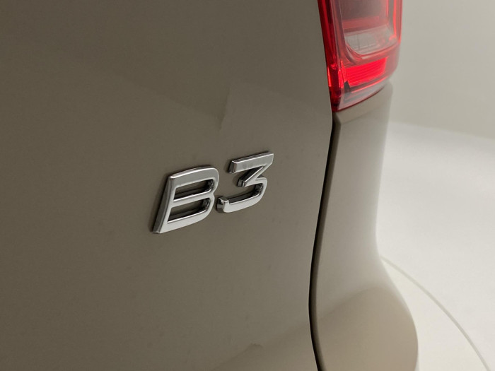 Volvo XC40 B3 AUT DARK PLUS