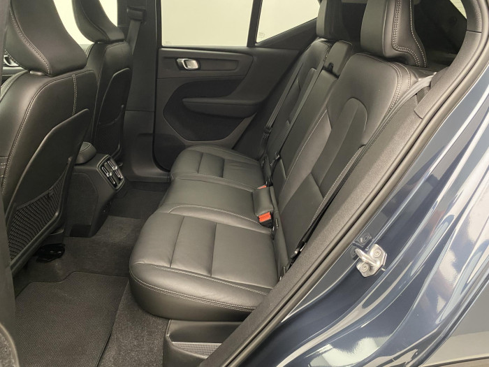 Volvo XC40 B4 AWD INSCRIPTION AUT CZ