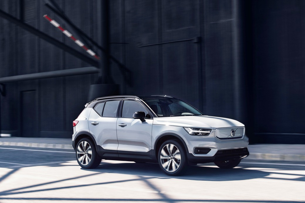 Plně elektrické Volvo XC40 Recharge P8 AWD budí zájem