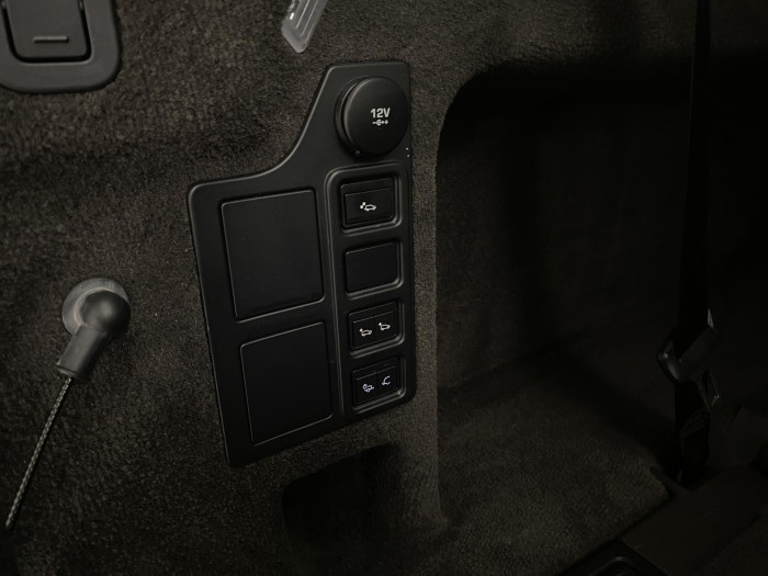 Land Rover Discovery SD6 HSE AWD AUT REZERVACE