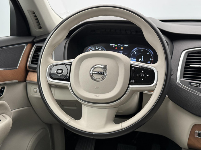 Volvo XC90 B5 AWD MOMENTUM PRO CZ 2.0 Momentum