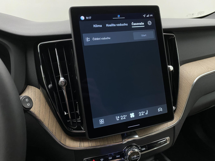 Volvo XC60 B5 AWD AUT DARK PLUS