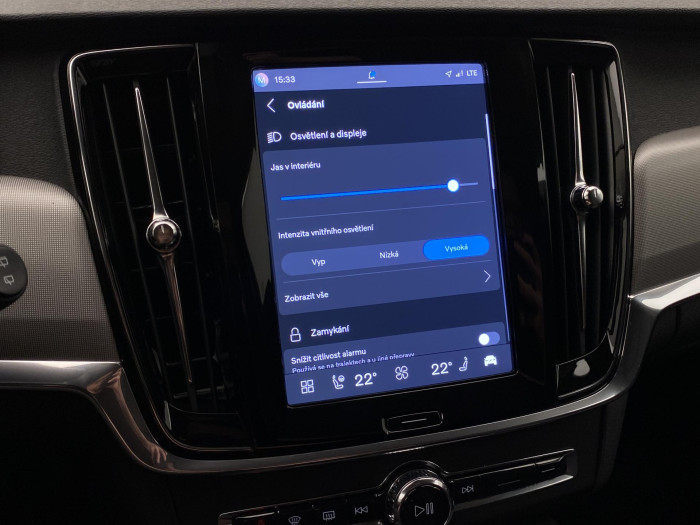 Volvo V90 T6 AWD PLUG-IN DARK PLUS AUT