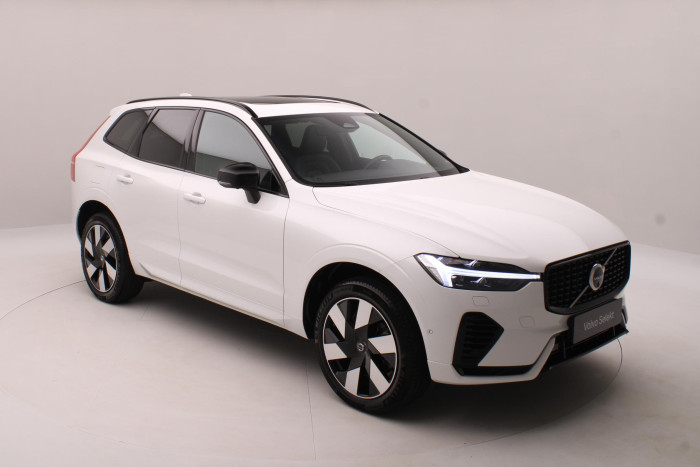 Volvo XC60 T6 AWD PLUG-IN DARK PLUS AUT