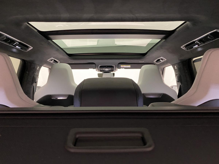 Land Rover Range Rover Sport P635 SV EDITION ONE AWD AUT 4.4 Edition