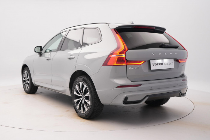 Volvo XC60 B4 AWD PLUS DARK AUT