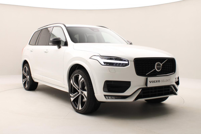 Volvo XC90 B5 AWD PLUS DARK AUT 1.maj