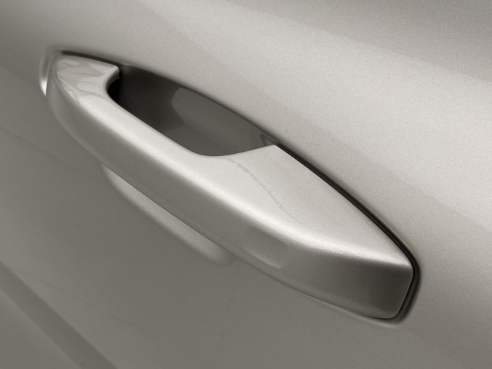 Volvo V60 B4 AUT DARK PLUS