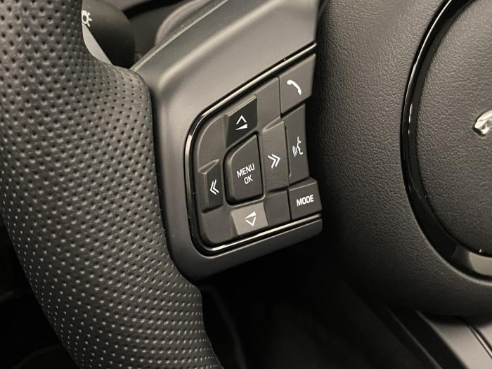 Jaguar F-Type P575 CABRIOLET R75 REZERVACE