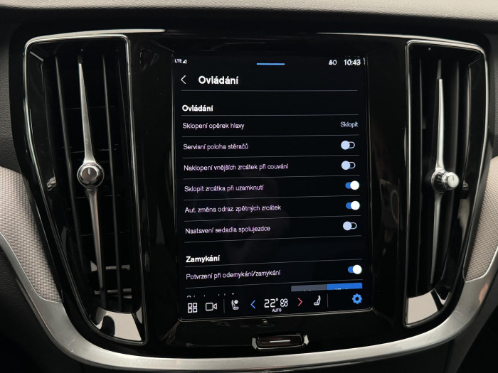 Volvo S60 T8 AWD RECHARGE CZ 1.maj