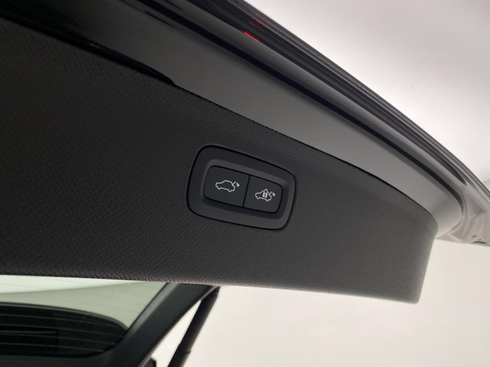 Volvo XC90 B5 AWD AUT BLACK EDITION PLUS