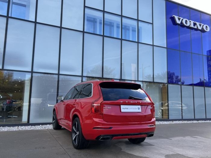 Volvo XC90 D5 AWD R-DESIGN 7MÍSTNÁ Aut 2.0 d