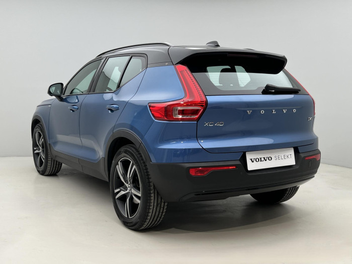 Volvo XC40 D4 AWD R-DESIGN AUT CZ 2.0 d