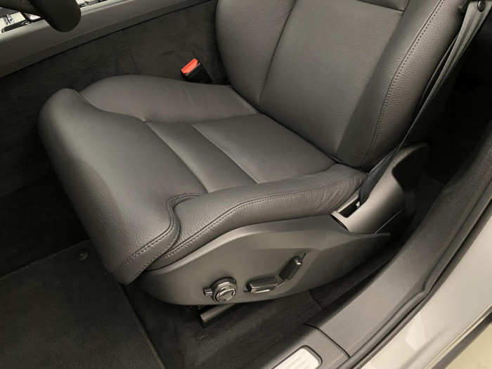 Volvo XC60 B4 PLUS DARK AUT 1.maj