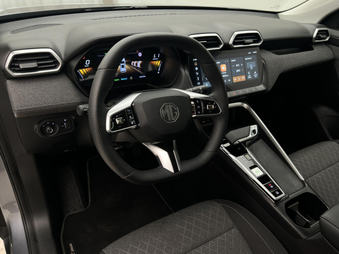 MG ZS 1.5 EMOTION HYBRID+ AUT CZ