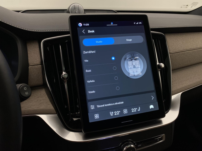 Volvo XC90 T8 AWD PLUG-IN BRIGHT ULTRA 7m