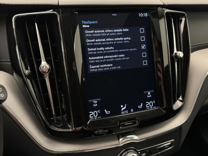 Volvo XC60 B4 AWD INSCRIPTION AUT