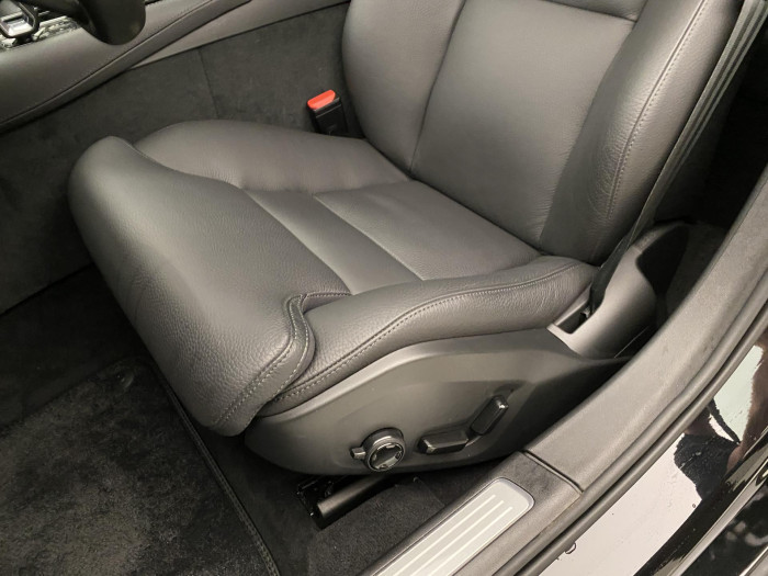 Volvo V90 T6 AWD PLUG-IN DARK PLUS AUT