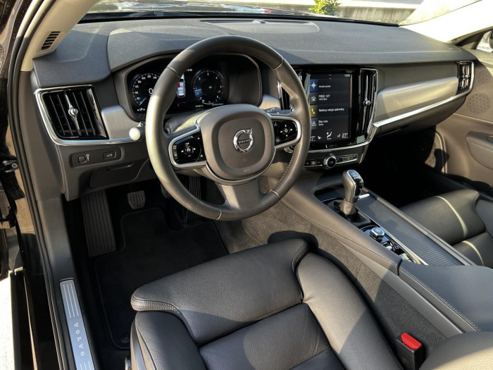 Volvo V90 D3 MOMENTUM 1.maj. 2.0 d Momentum