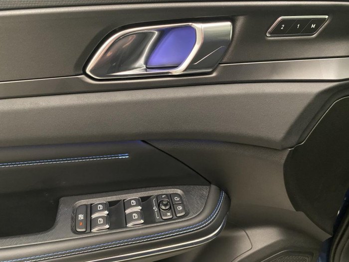 Lynk & Co 01 PHEV DCT AUT 1.maj.