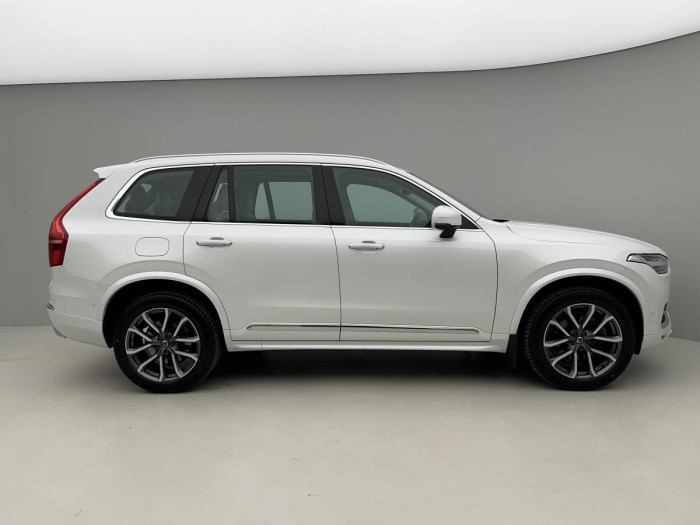 Volvo XC90 B6 AWD INSCRIPTION 7MÍSTNÁ AUT