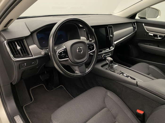 Volvo V90 D3 AWD MOMENTUM AUT 2.0 d Momentum