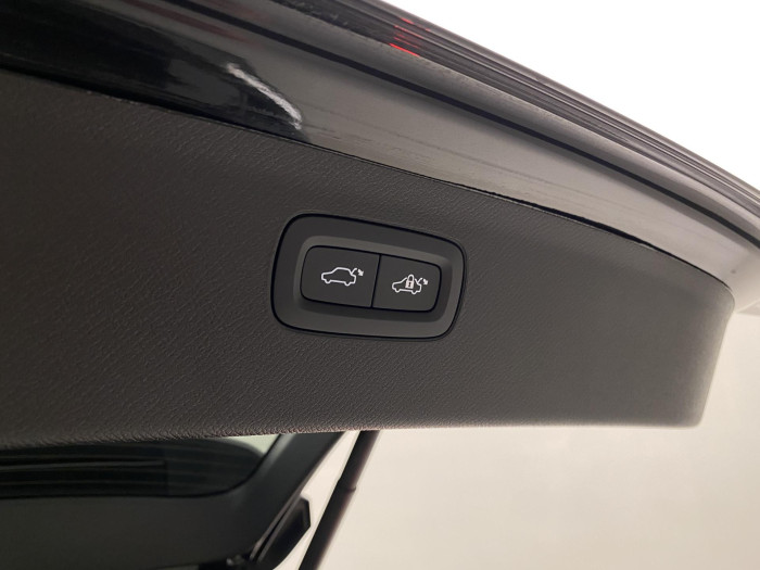 Volvo XC90 B5 AWD BRIGHT PLUS AUT CZ 7m