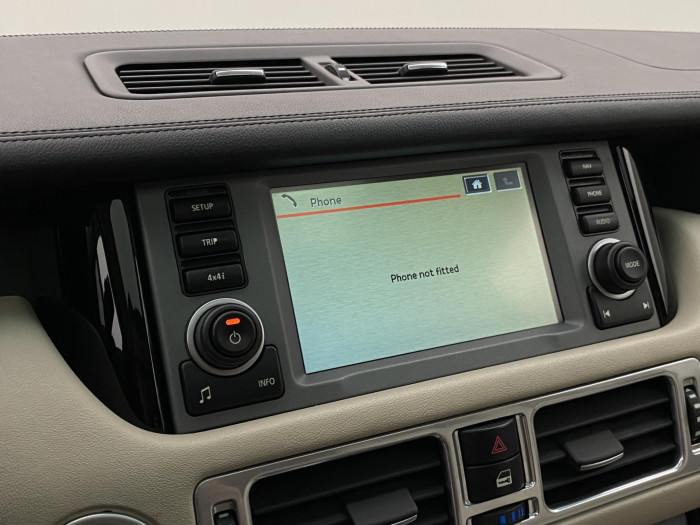 Land Rover Range Rover 3.6 TDV8 VOGUE AWD AUT