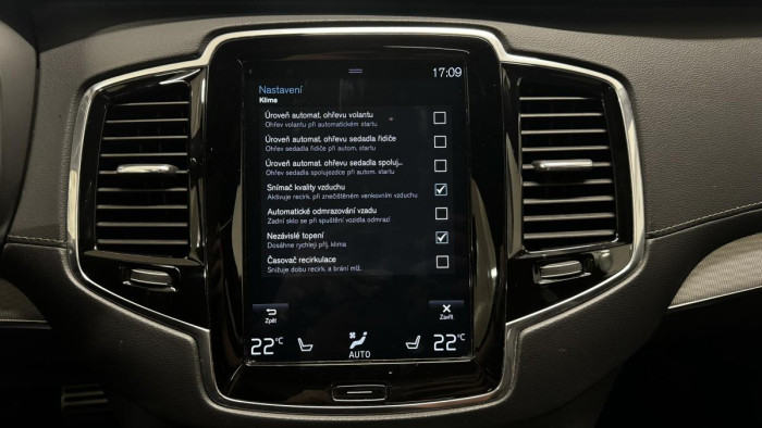 Volvo XC90 D5 AWD R-DESIGN REZERVACE 2.0 d